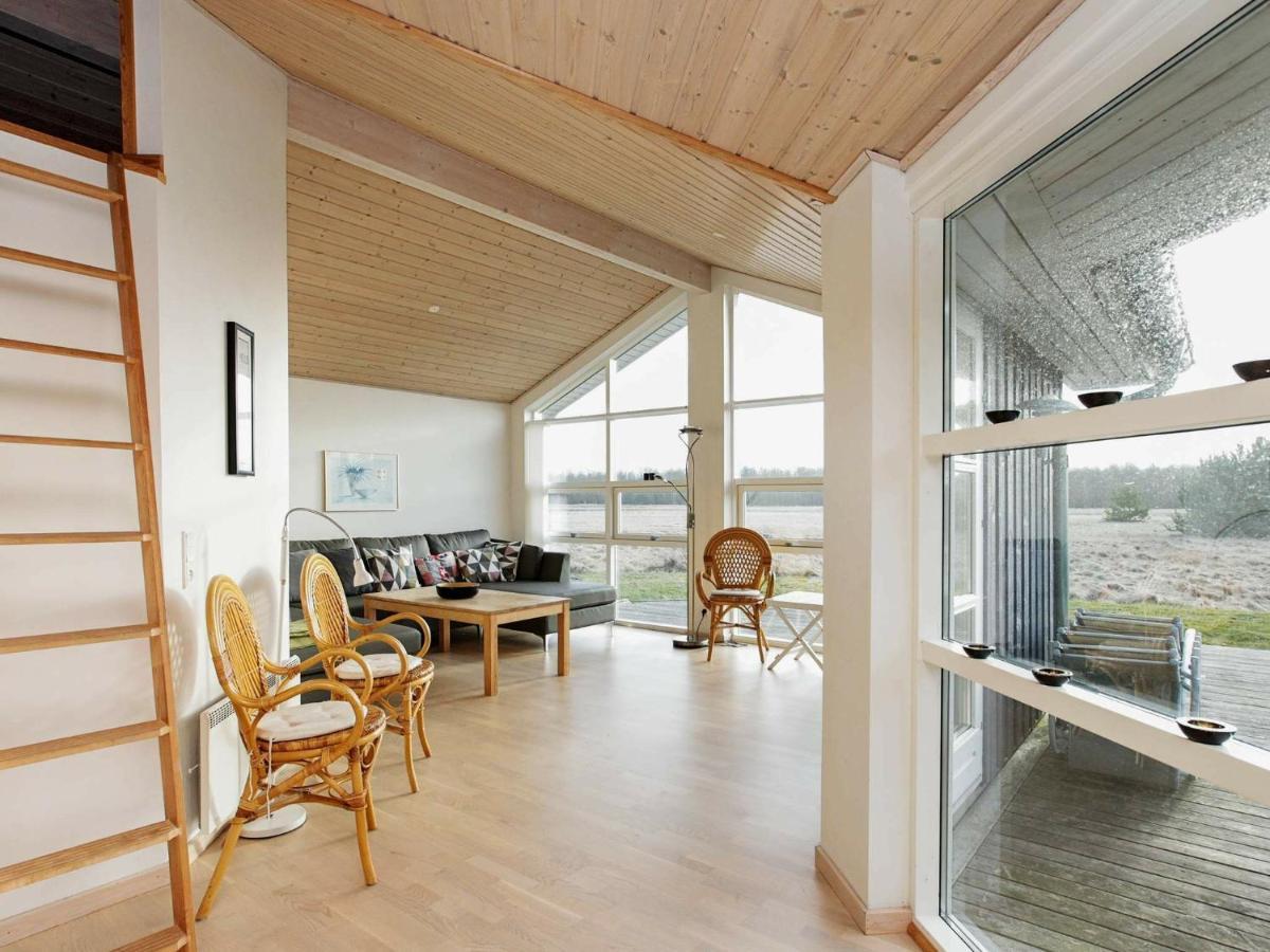 8 Person Holiday Home In Jerup Exteriör bild